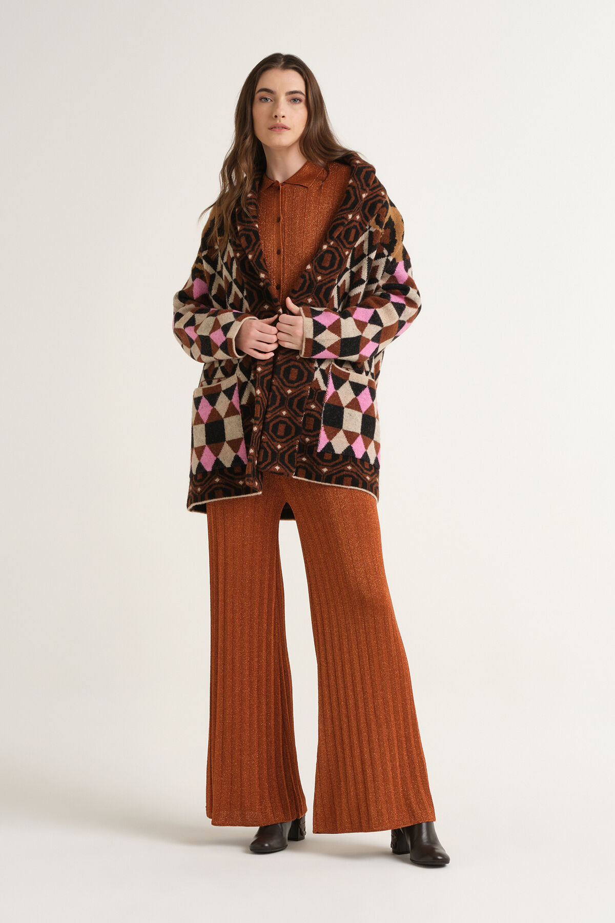 Maliparmi KNIT GRAPHIC DANCE OVERCOAT Brown JB540678220 Maliparmi KNIT GRAPHIC DANCE OVERCOAT Brown JB540678220