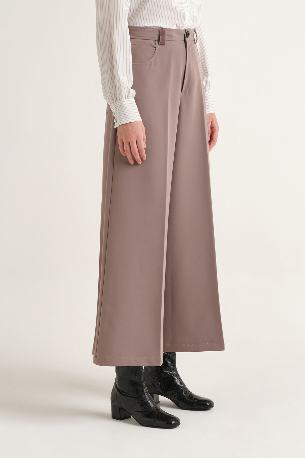 Maliparmi SLEEK MATTE HOSE Fels JH804050689 Maliparmi SLEEK MATTE HOSE Fels JH804050689