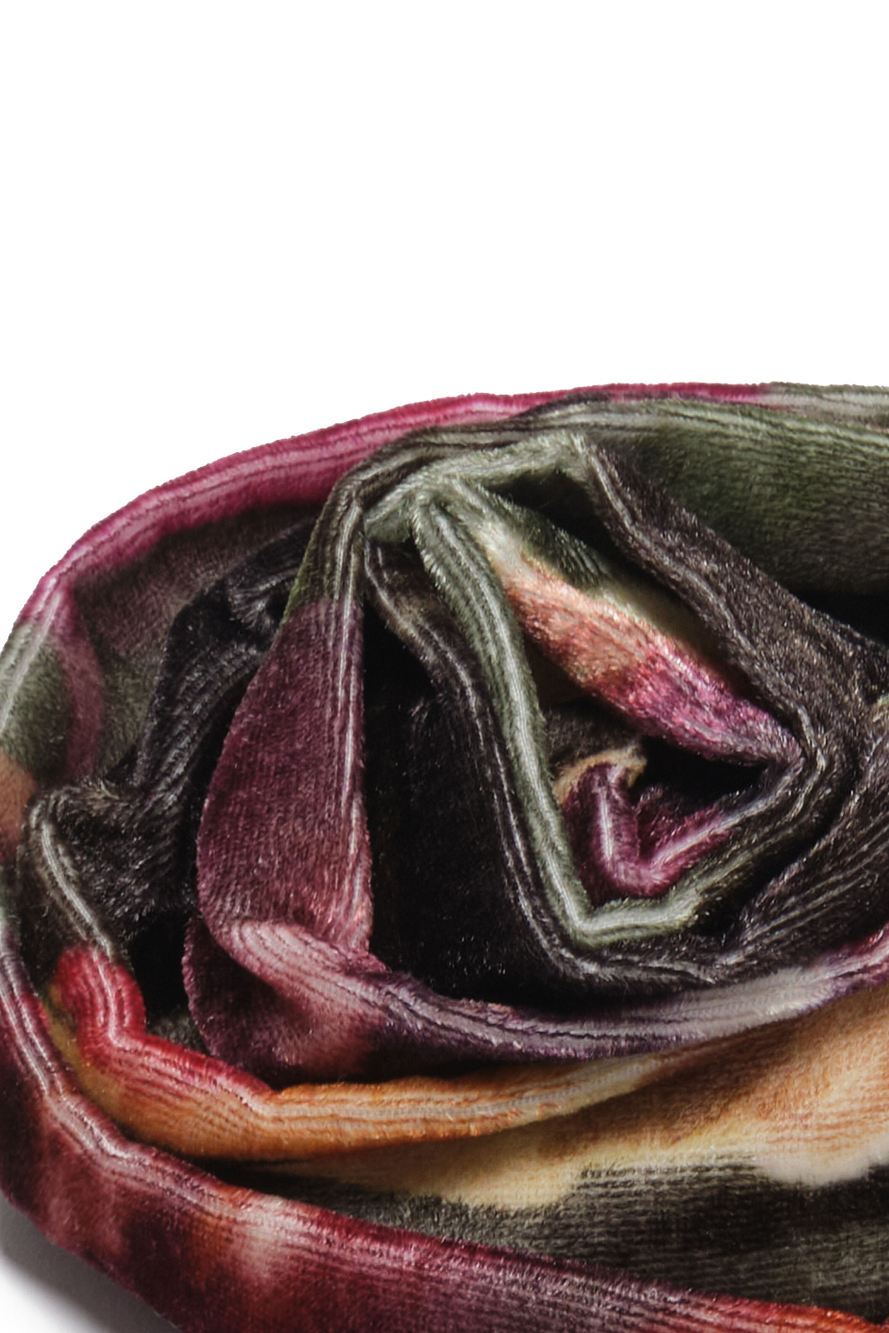 Maliparmi MAGNOLIA VELVET BROOCH Green TS013061056 Maliparmi MAGNOLIA VELVET BROOCH Green TS013061056