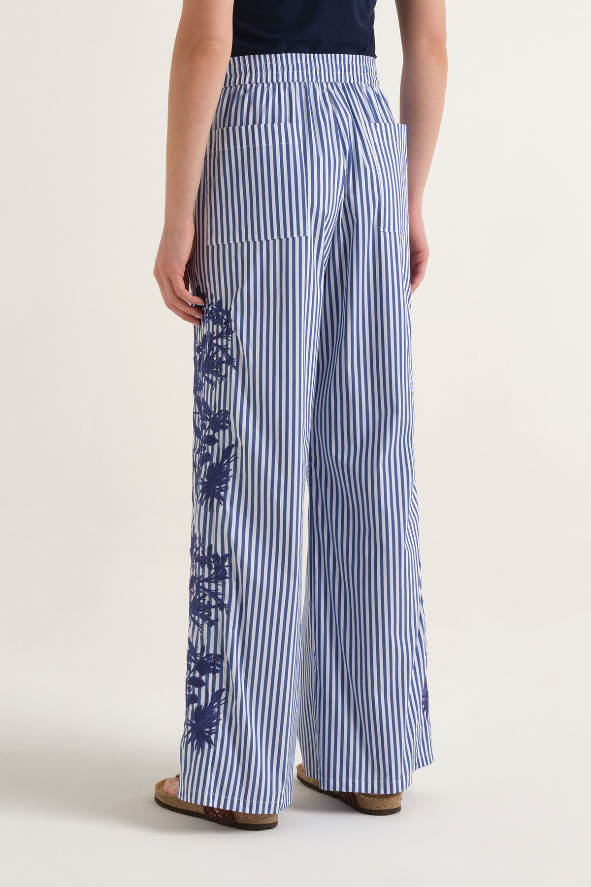 Malìparmi STRIPED FLEUR TROUSERS Night Blue JH805415222
