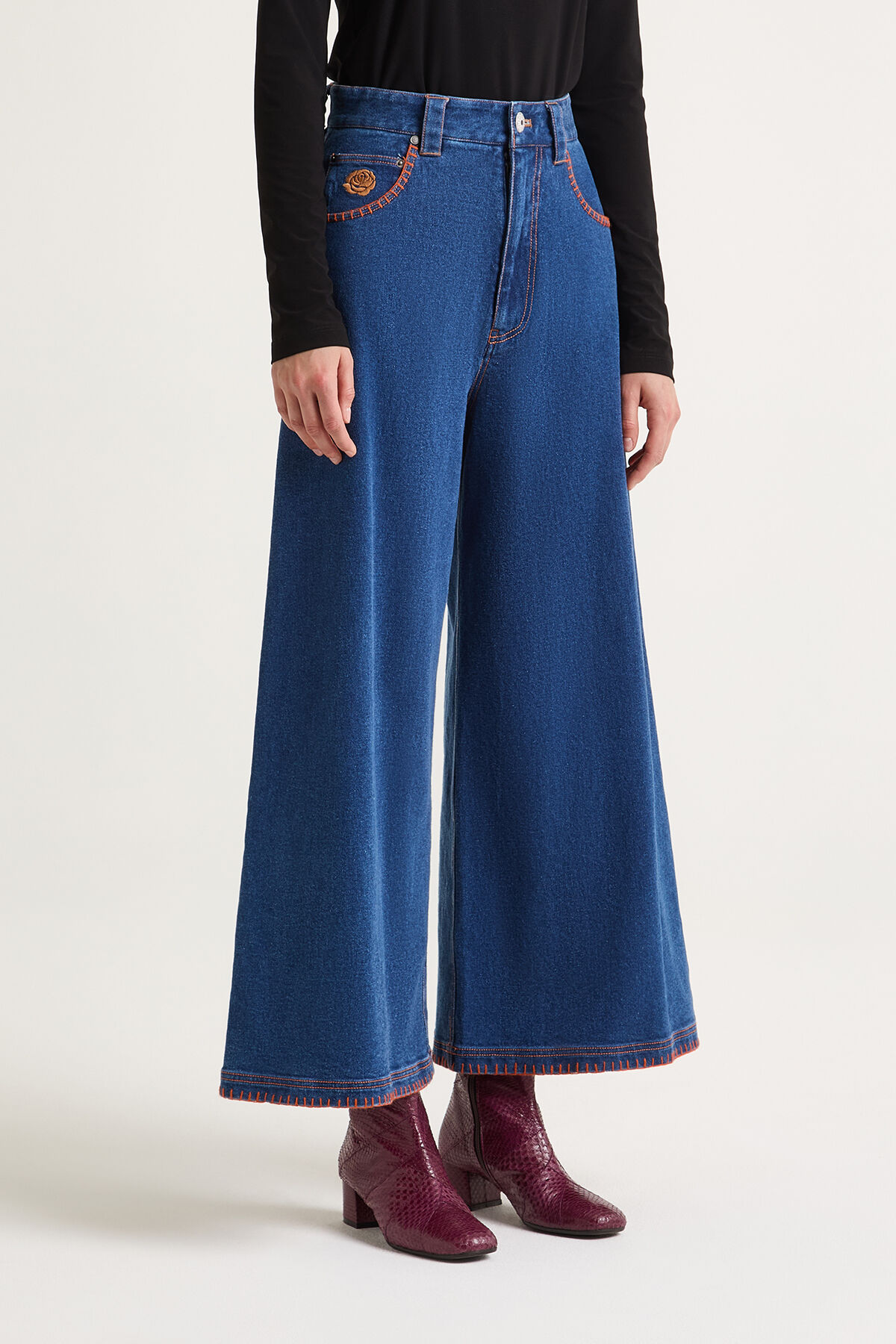 Maliparmi DENIM CRAFTS TROUSERS Dark Blue JH804010206 Maliparmi DENIM CRAFTS TROUSERS Dark Blue JH804010206