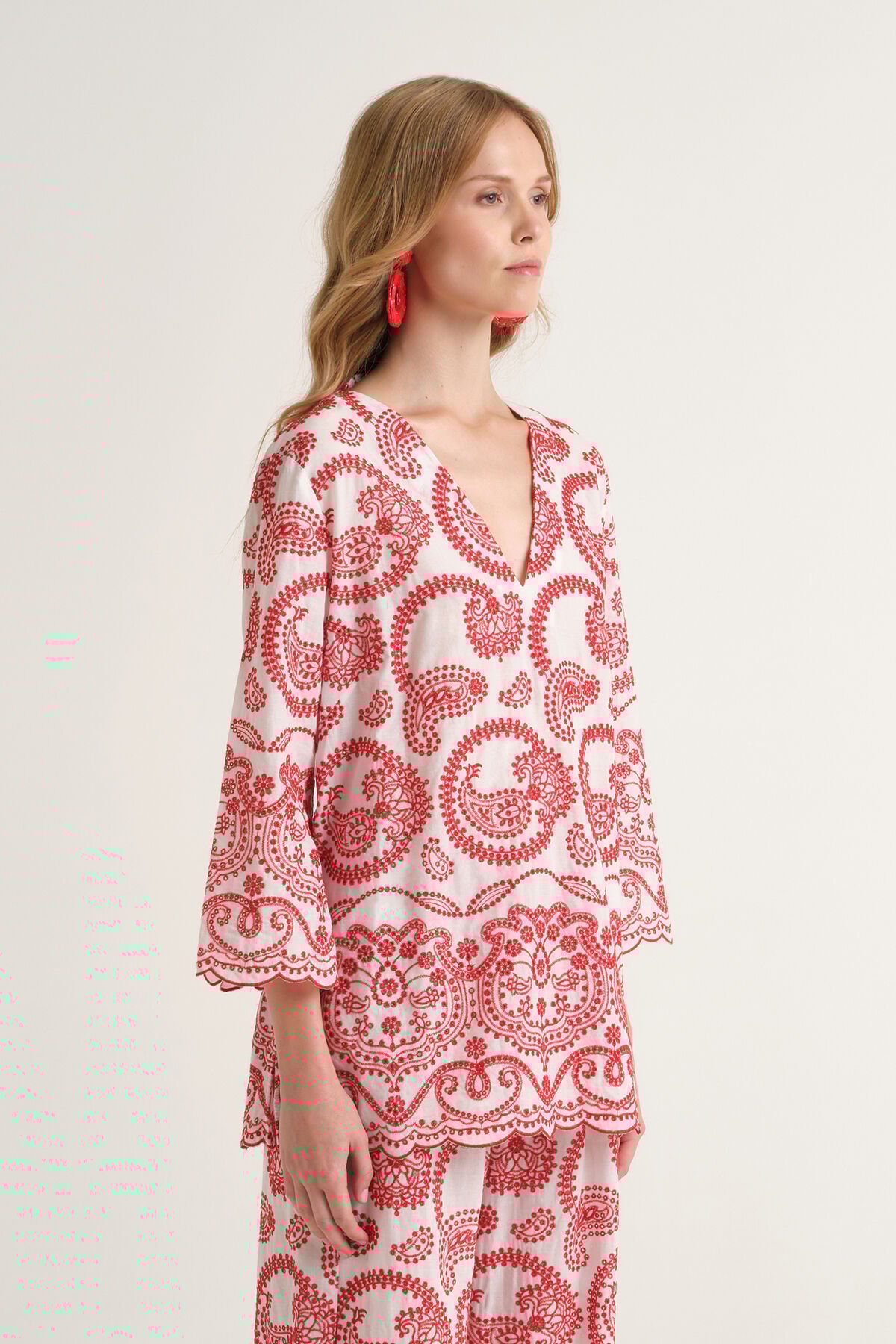 Malìparmi BRODERIE ANGLAISE SHIRT Red JM558115218