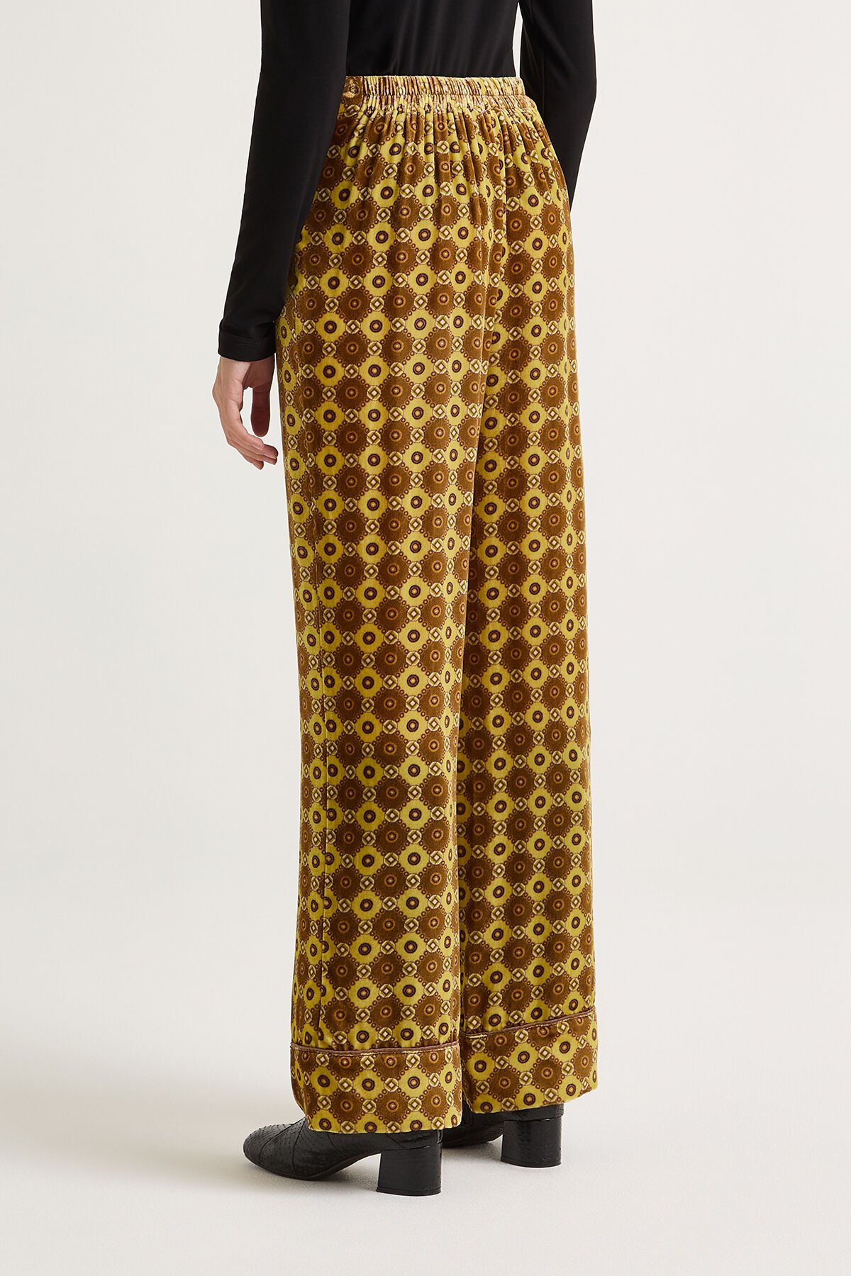 Maliparmi VELVET PRINTS TROUSERS Yellow JH805260092 Maliparmi VELVET PRINTS TROUSERS Yellow JH805260092