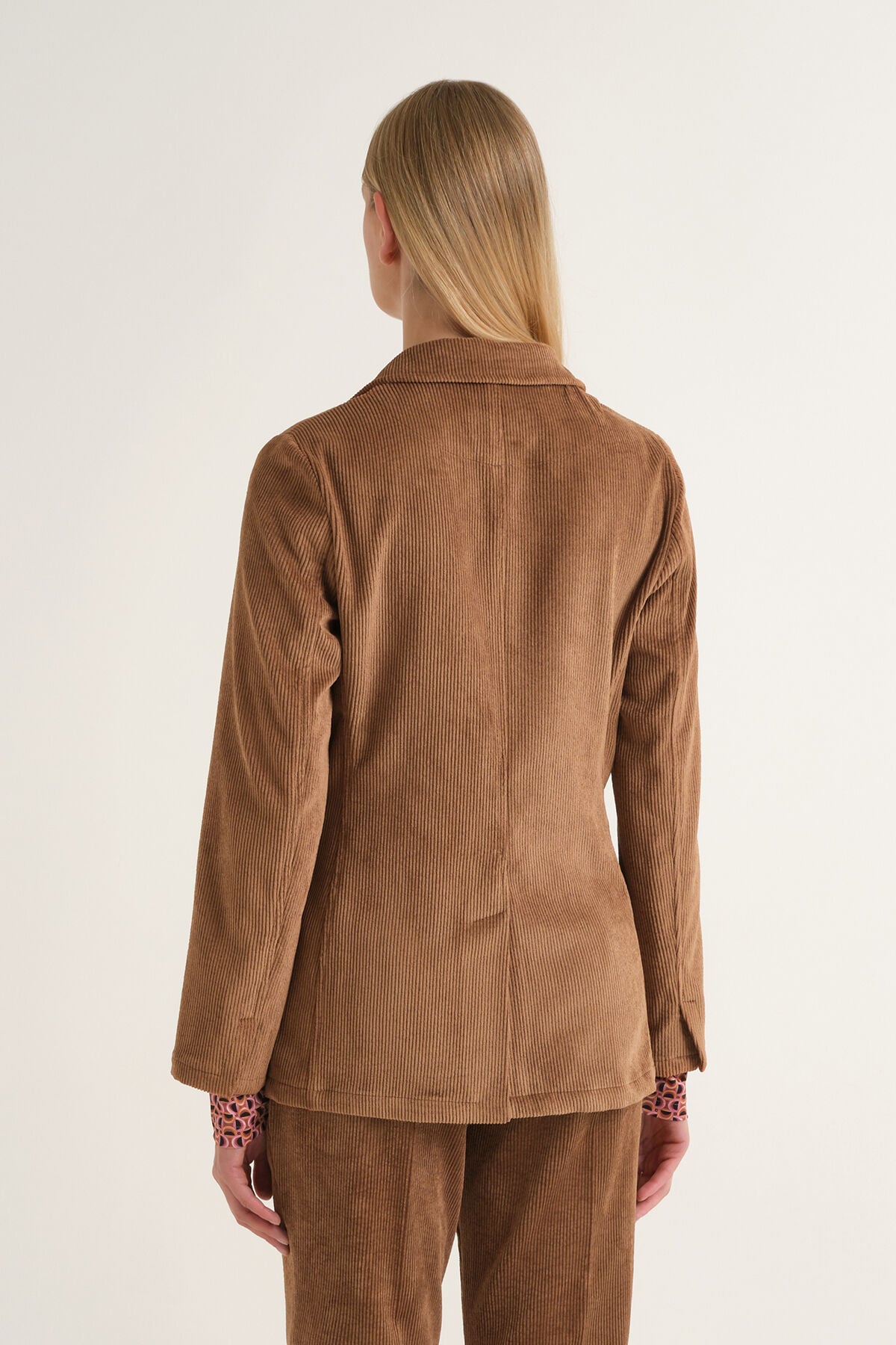 Maliparmi CORDUROY VELVET BLAZER Camel JD649761060 Maliparmi CORDUROY VELVET BLAZER Camel JD649761060