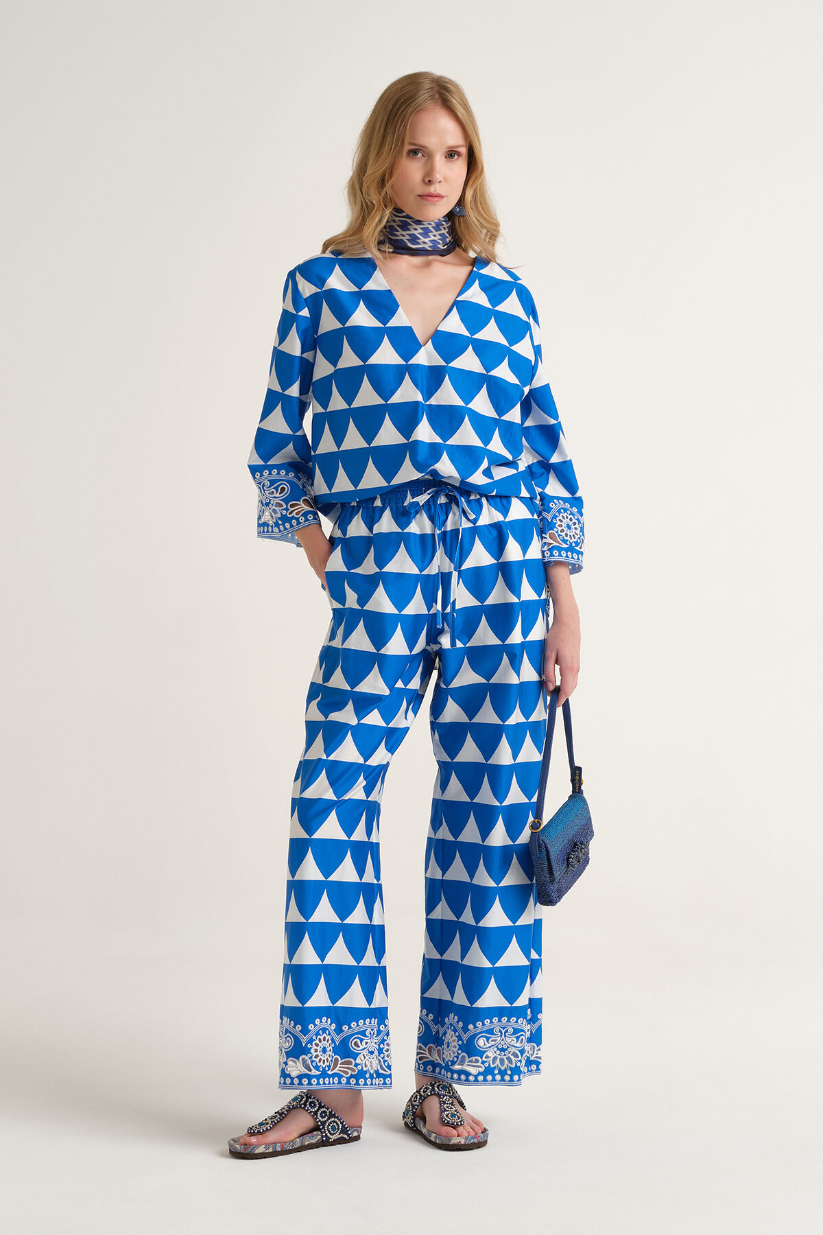 Malìparmi OPTICAL BRODERIE HOSE Blau JH807315216