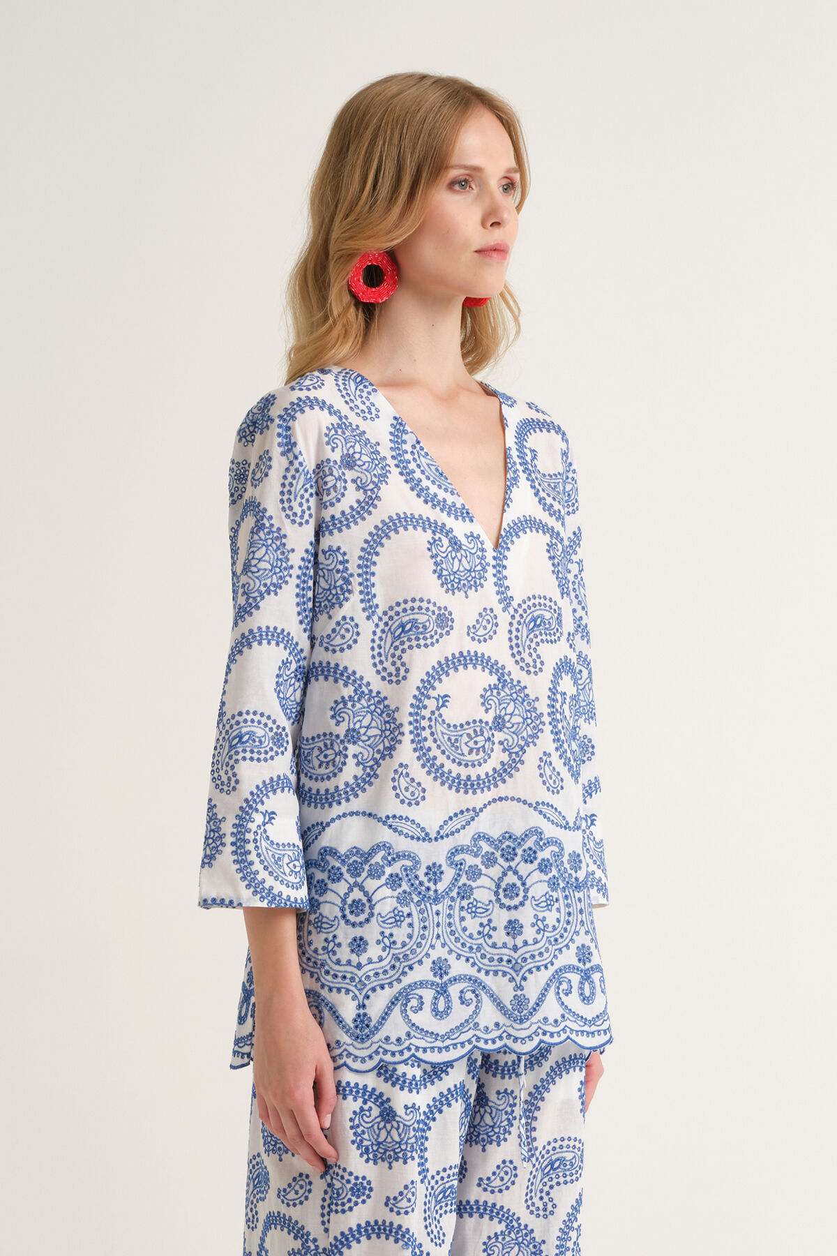 Malìparmi BRODERIE ANGLAISE SHIRT Blue JM558115218