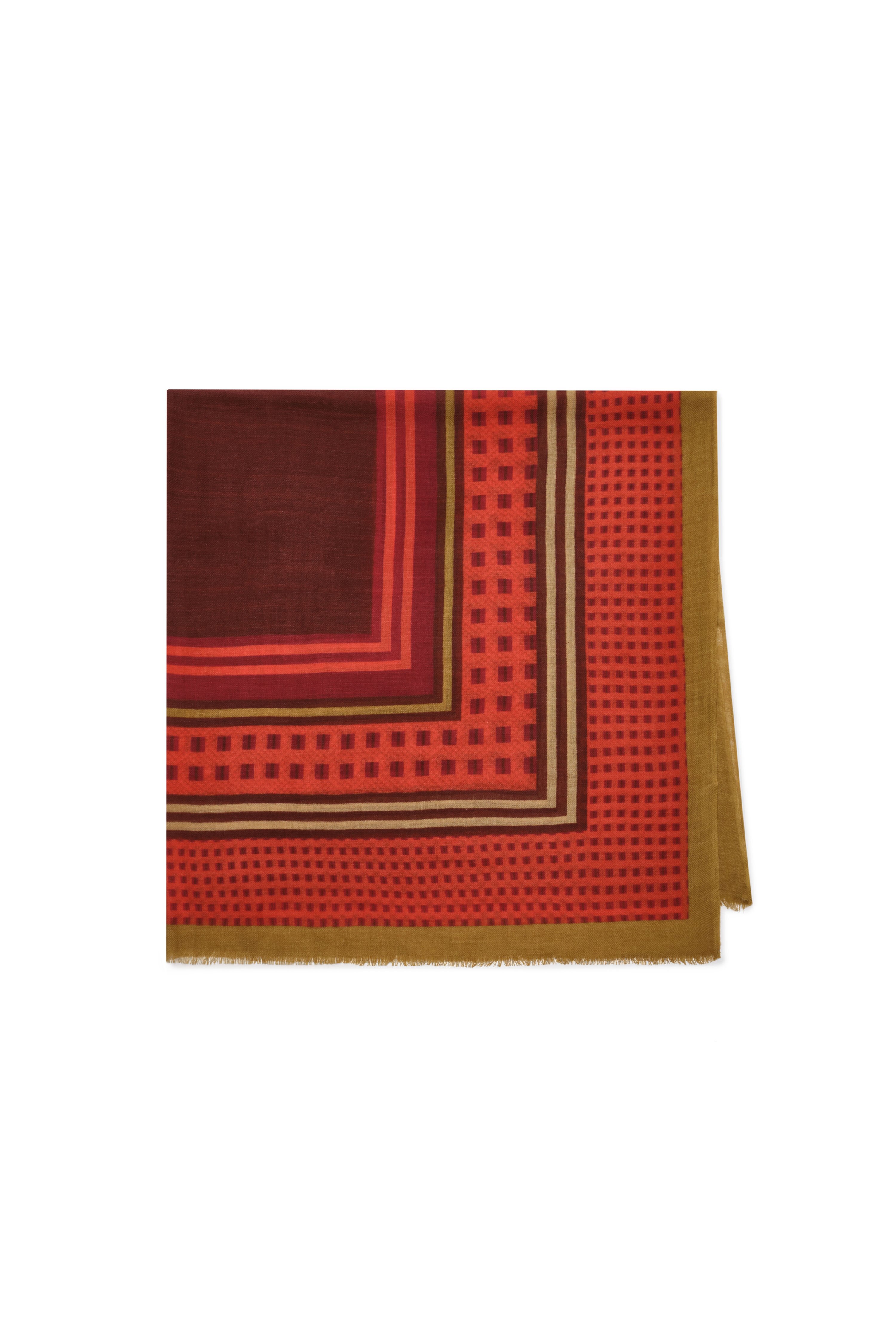 Maliparmi FOULARD 140X140 COLLECTION PRINTS Rosso IR002220199 Maliparmi FOULARD 140X140 COLLECTION PRINTS Rosso IR002220199