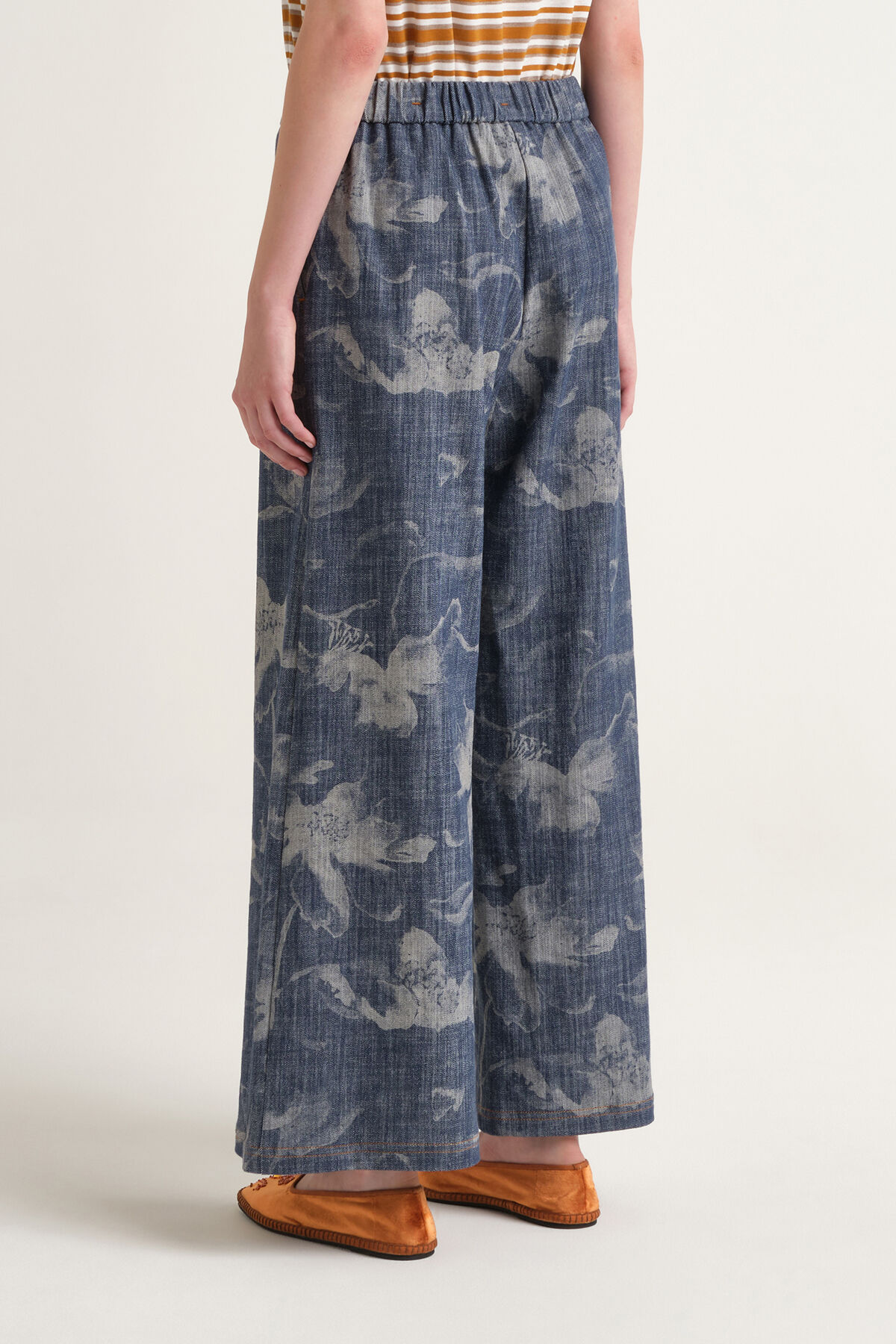 Malìparmi FLORAL DENIM TROUSERS Blue JH805310213